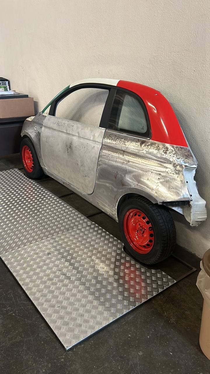 Slide 1 - Strutture metalliche